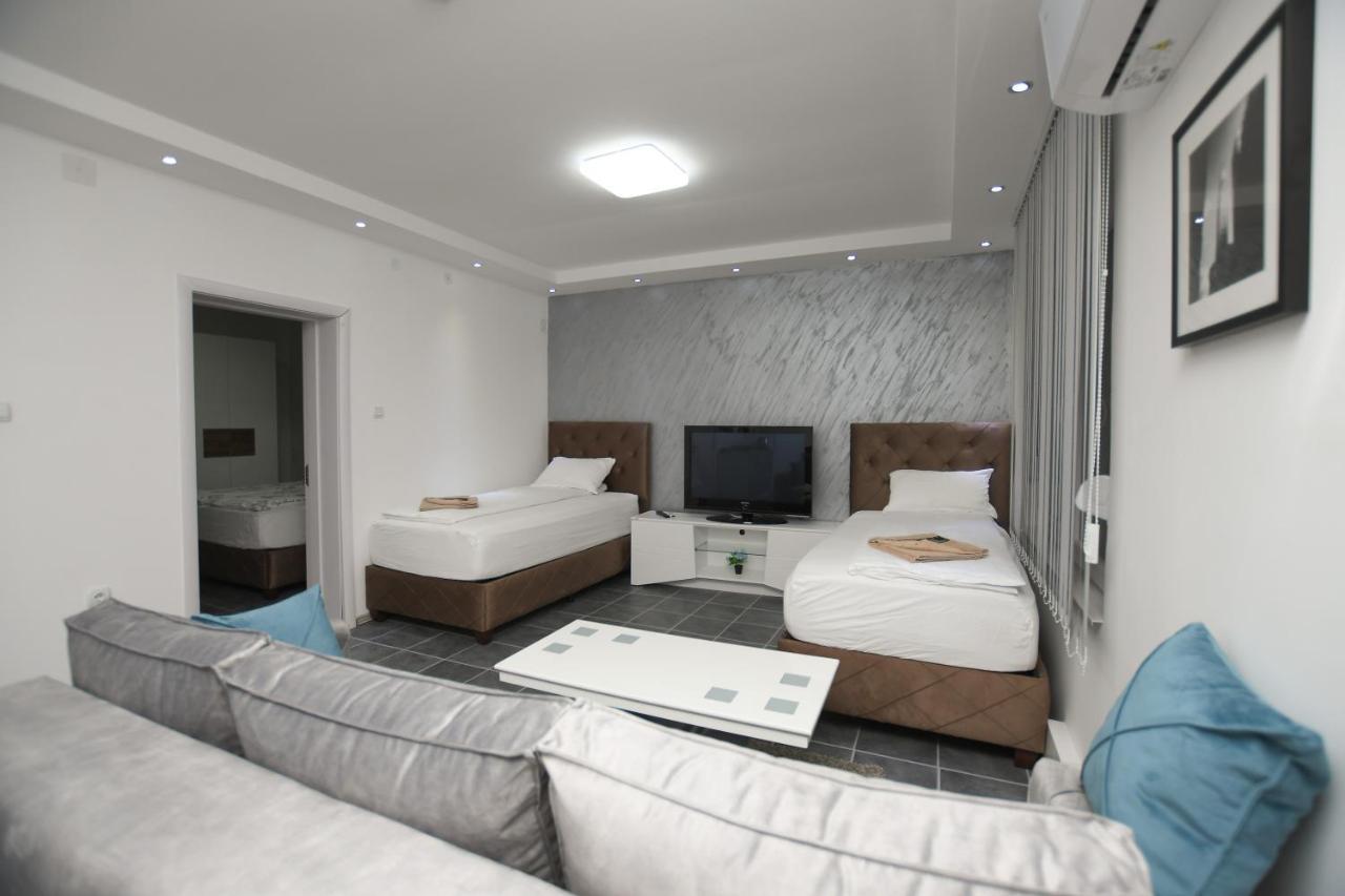 Relax Apartmani Kladovo Esterno foto